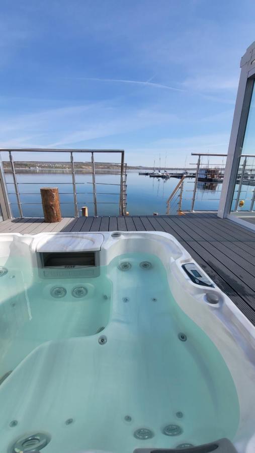 Seehaus Pippa Mit Sauna And Whirlpool Direkt Am See Mucheln Exterior foto