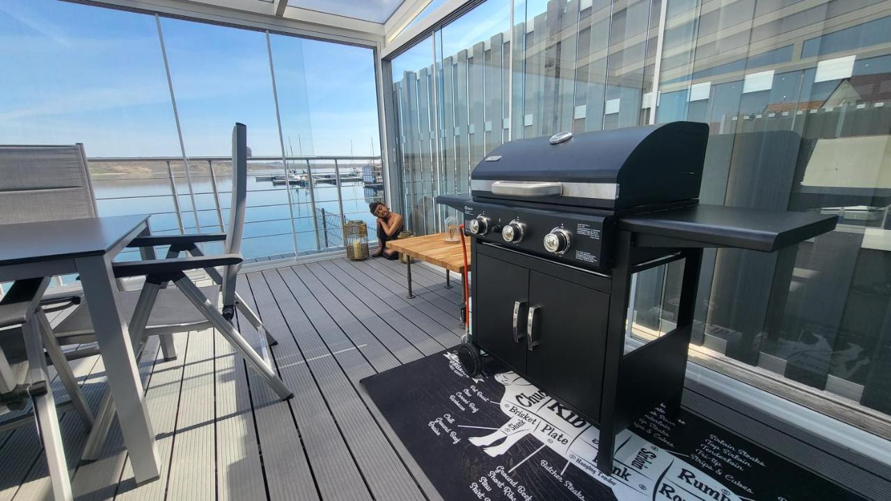 Seehaus Pippa Mit Sauna And Whirlpool Direkt Am See Mucheln Exterior foto